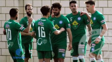 Jugadores del CD Zafra celebrando un gol