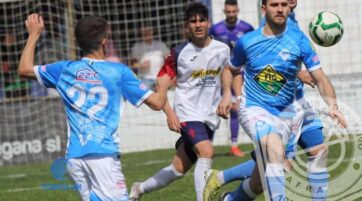 Acción del partido entre CD Zafra y CD Usagre